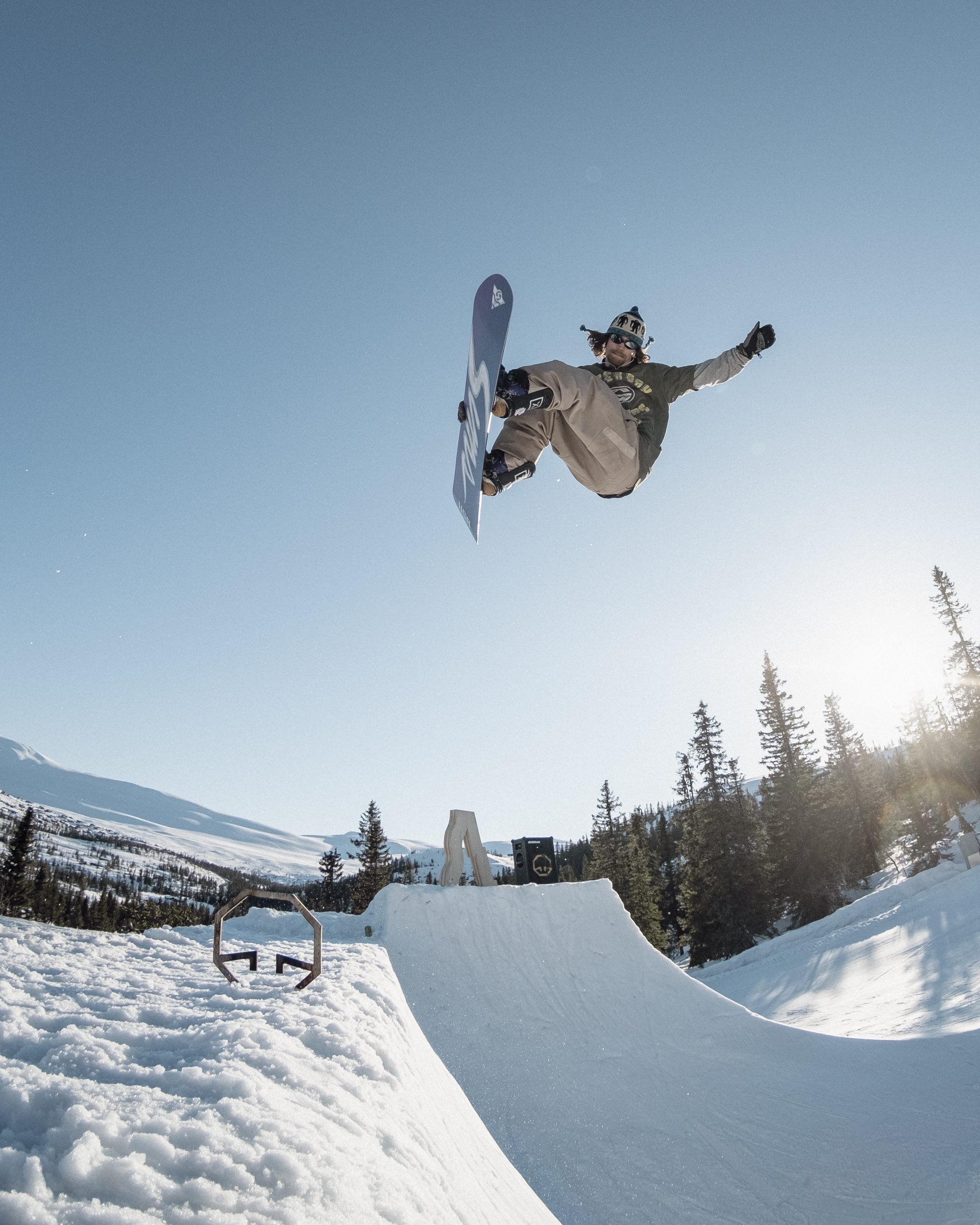 Kristoffer Lerand - Frontside Indy